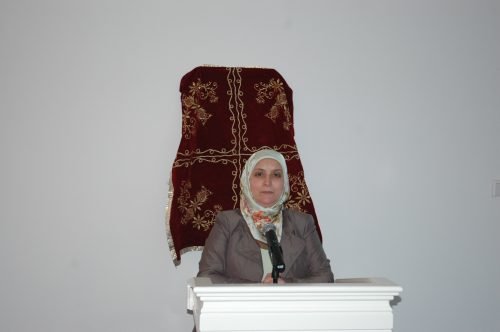 011-opening-ontmoet-centrum-Emine-Guney