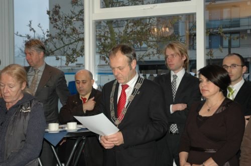 085-opening-ontmoet-centrum-midden-burgemeester-Henri-Lenferink-