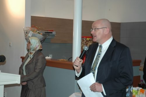 093-opening-ontmoet-centrum-vlnr-Emine-Guney-Aart-van-Bochove