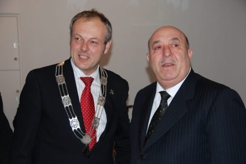 143-opening-ontmoet-centrum-vlnr-burgemeester-Henri-Lenferink-Hasan-Guney-scaled