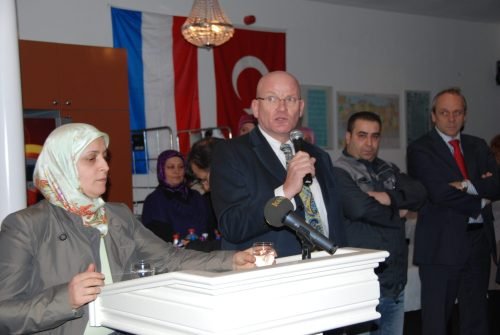 148-opening-ontmoet-centrum-vlnr-Emine-Guney-Aart-van-Bochove-scaled