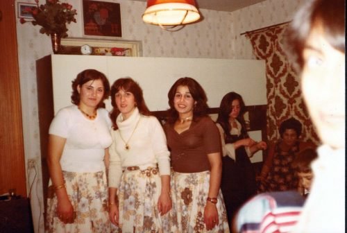 1983-vlnr-Fikriye-Sen-Ayla-Yilmaz-Fulya-Sen-scaled