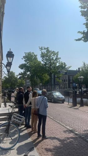 20230522-stadswandeling-vrijwilligers-Turks-archief-1