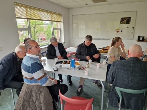 Voorzitters-Turkse-zelforganisaties-Leiden