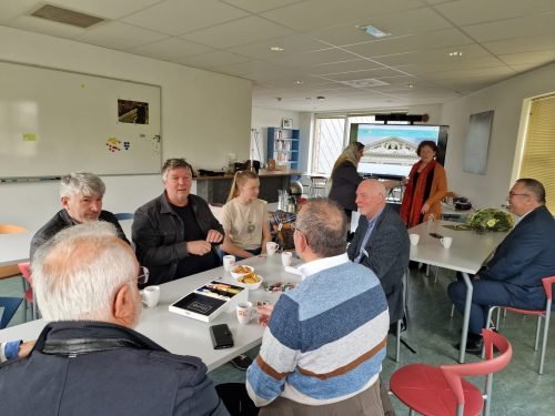 bfef652f-59f7-4739-81ba-7afecc309dac